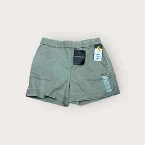 Lee Women's Size 12 Medium Olive Green Ultra Lux Relaxed Fit 5" Inseam Shorts